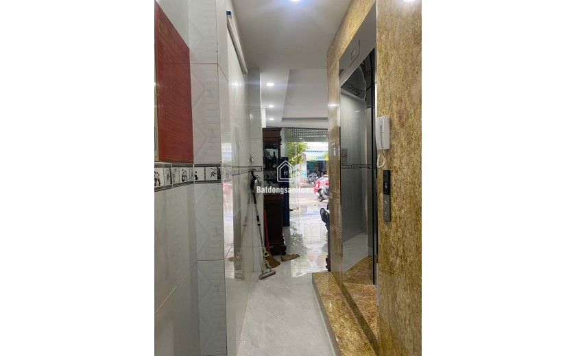 bán nhà 7 tâng 18 phòng mặt tiền bắc sơn gần bãi tắm hòn chồng .